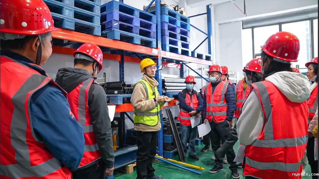 货架安全管理人员培训现场